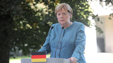 Angela Merkel w Warszawie. Niemiecka prasa: Andrzej Duda odmówił jej zaszczytu