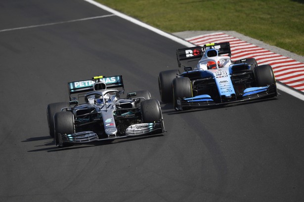 Kubica 19. na Hungaroringu. Hamilton wygrał Grand Prix Węgier