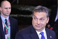 Viktor Orban dziwna mina