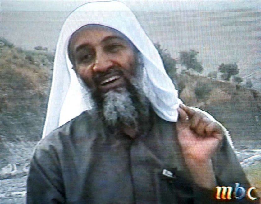 Bin Laden trzymał dwie biblie. Po co?