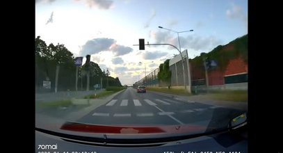 Gnał przez Poznań ponad 150 km/h, swoim "wyczynem" pochwalił się w sieci. Internauci szukają kierowcy