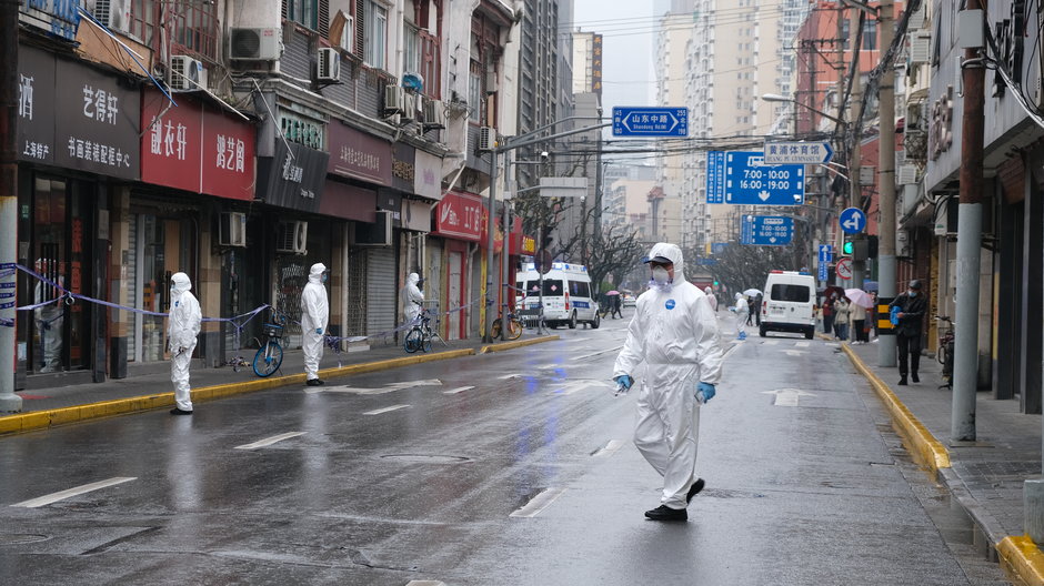 Surowe zasady przeciwdziałania epidemii w Chinach 