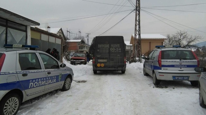 Na licu mesta je veliki broj policajaca