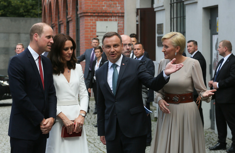 Książę William, księżna Kate, prezydent Andrzej Duda z małżonką Agatą Kornhauser-Dudą w Warszawie 17.07.2017