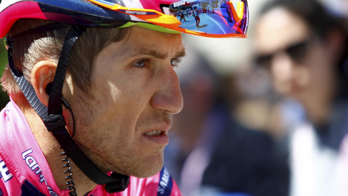 Przemysław Niemiec (Lampre-Merida) na 14. etapie Giro d'Italia wycofał się z wyścigu. Polak zrezygnował z dalszej jazdy po przejechaniu 85 z 210 km królewskiego odcinka 99. edycji imprezy.
