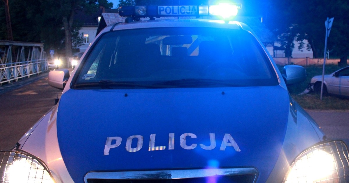 Wyjeżdżała mercedesem z parkingu podziemnego. Nagle poczuła to pod kołami. Nie żyje 45-latek