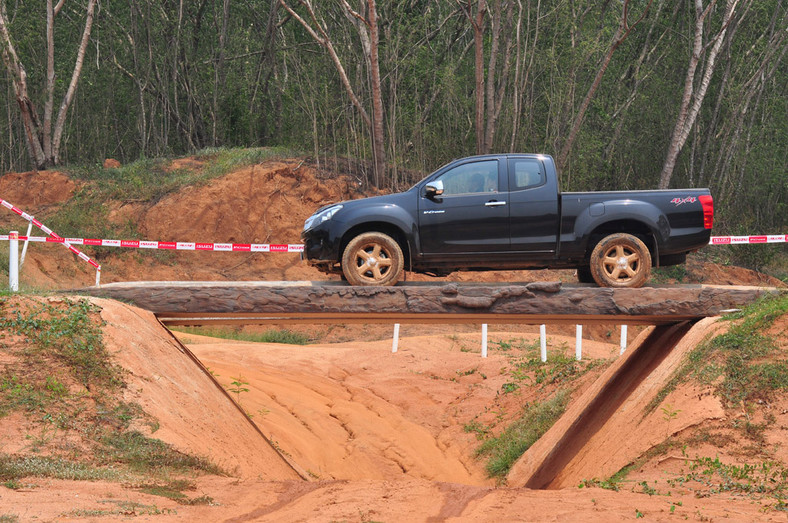 Isuzu D-Max: azjatycki specjał