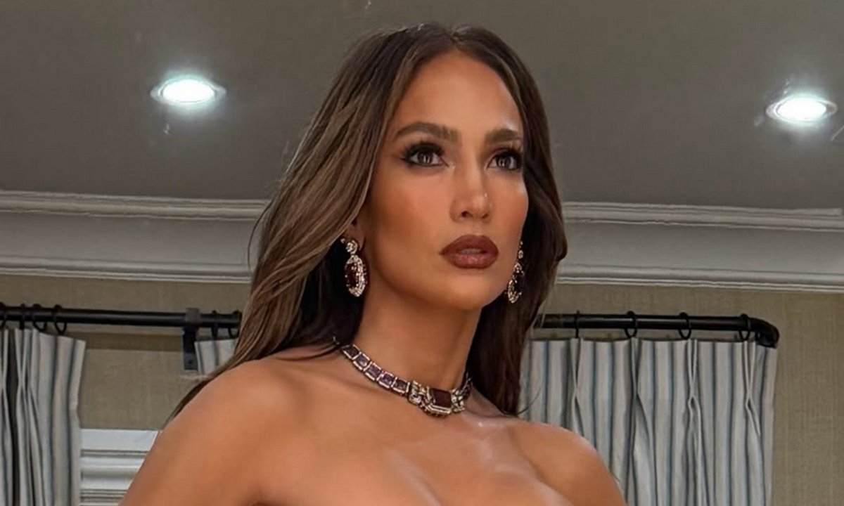 Taki widok to rzadkość. Jennifer Lopez bez grama makijażu. "Nie starzejesz się"