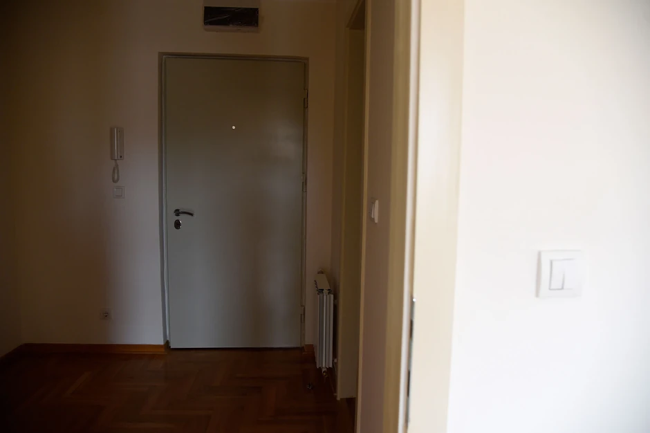 Ovako izgleda ulaz u stan u Braće Jerkovića, dodeljen prošle nedelje