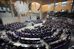 Szef Bundestagu popiera budowę pomnika polskich ofiar II wojny światowej