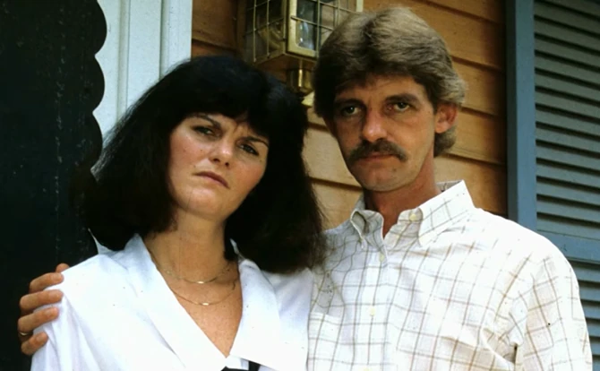 Meri Bet sa suprugom