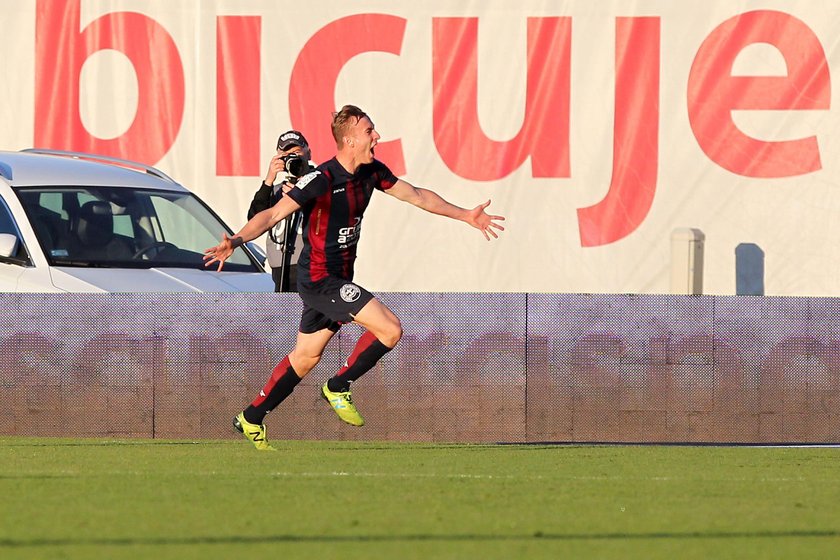 Pilka nozna. Ekstraklasa. Pogon Szczecin - Bruk-Bet Termalica Nieciecza. 15.04.2018