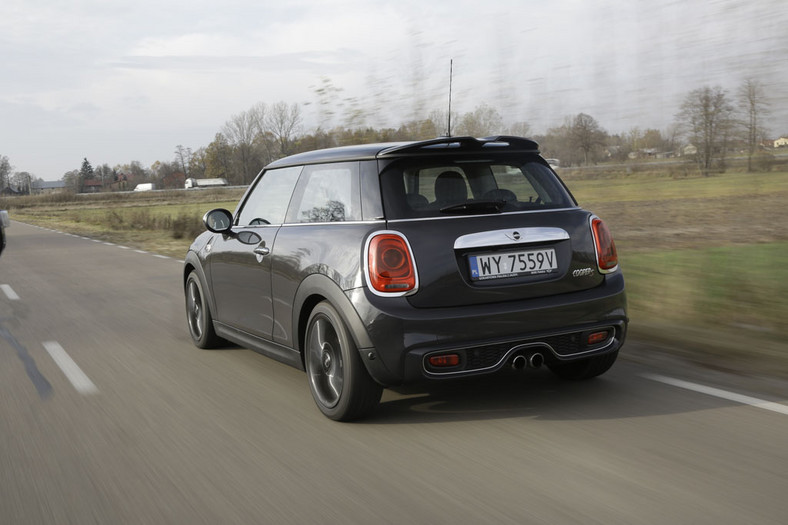 Mini Cooper S - Sportowy minimalizm