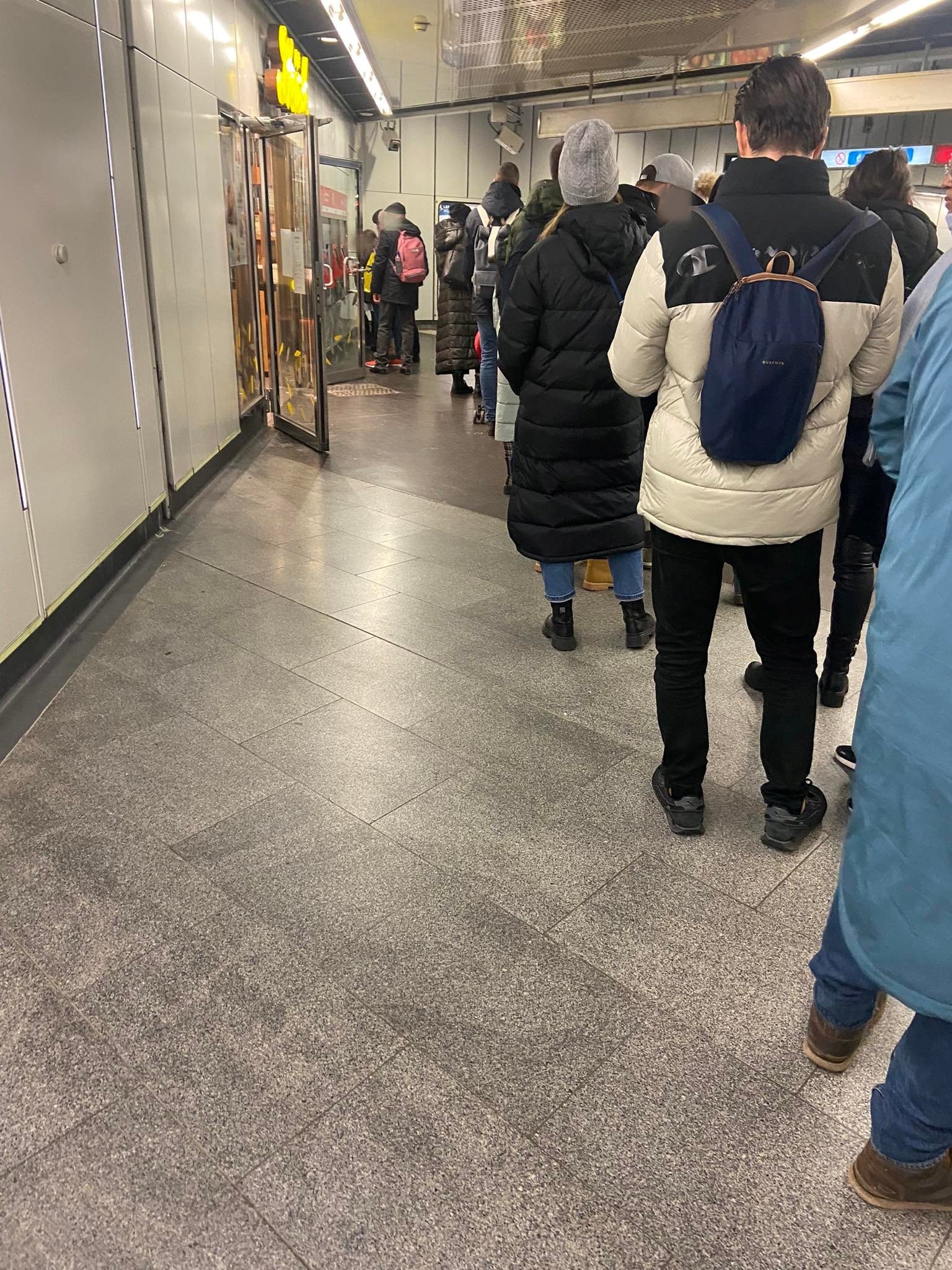 Rad sa tvoril aj pri lístkoch na metro.
