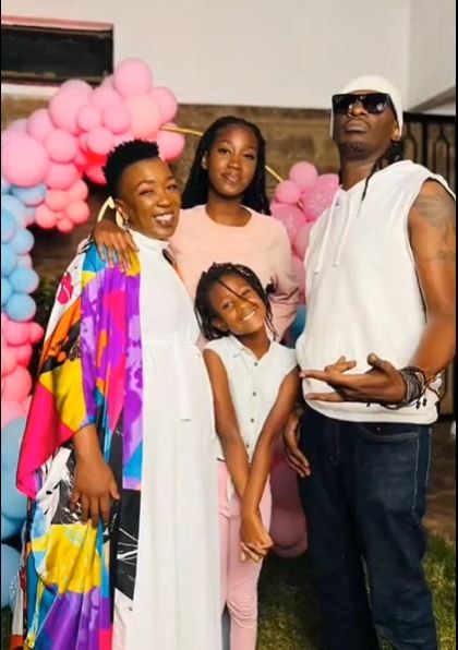 Nameless and his family during Wahu's baby shower