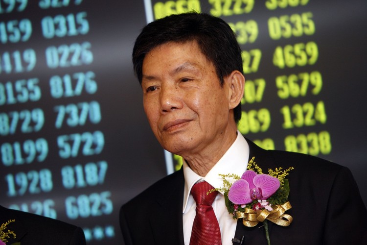 Nr 9. Tang Yiu: Właściciel Belle Holdings (sieć damskich sklepów obuwniczych, sklepów odzieżowych, domów mody) - wart 4,2 mld dol.