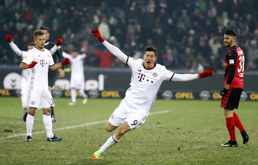 Robert Lewandowski bohaterem. Historyczny wyczyn. Bayern – Freiburg