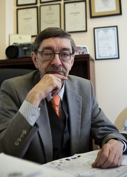 Matusewicz o wycenie świadczeń: Szpitale muszą zacząć liczyć koszty