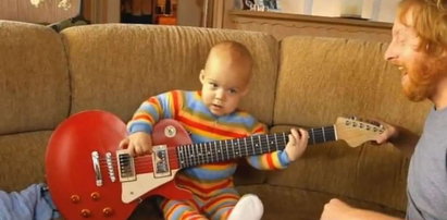 HIT NETU. Ale ten niemowlak wymiata na gitarze! FILM