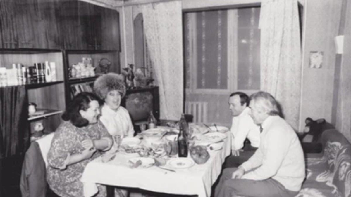 Ovako se tajno slavio Božić u Jugoslaviji kad ga je Tito ukinuo i baš je tužno