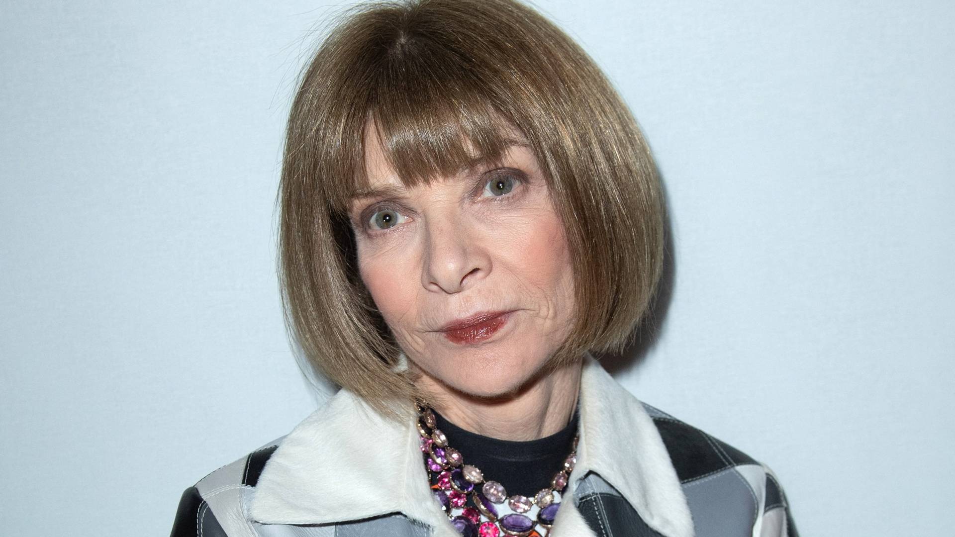 Anna Wintour prijateljima kupuje stvari koje su im male da bi smršali, a ostali razlozi zašto niko neće da bleji sa njom su još gori