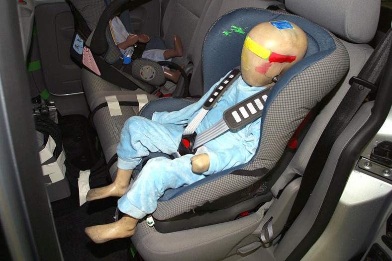 EuroNCAP: Volkswagen Caddy Life - 4 gwiazdki bez ochrony głowy