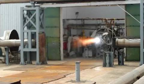 Chiny testują silnik, który umieszczą w rakiecie dla misji załogowej na Księżyc