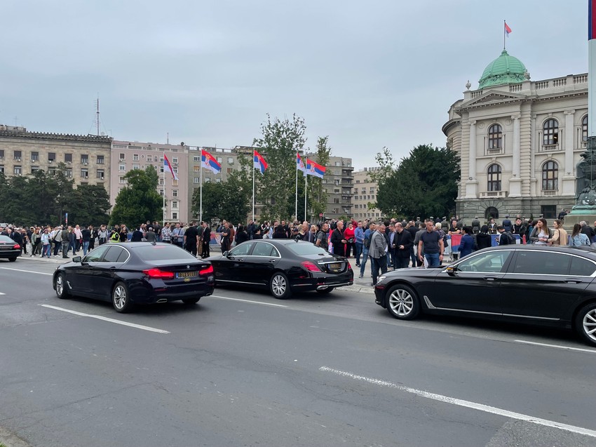 Predstavnici diplomatskog kora stižu u Skupštinu Srbije