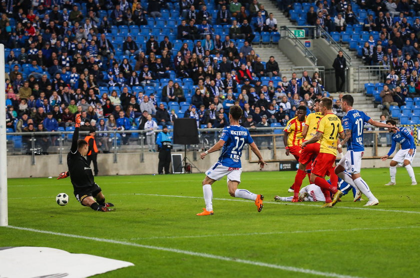 Lech Poznan - Korona Kielce , pilka nozna , Lotto Ekstraklasa , Polish Football Extraleague 