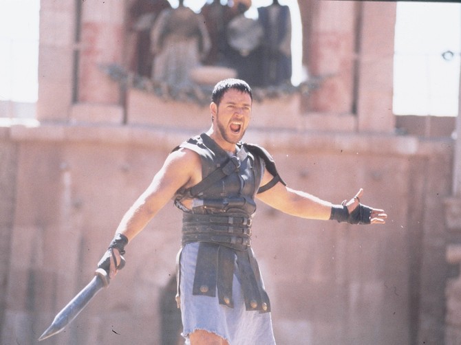 Rasel Krou kao Maksimus u prvom delu "Gladijatora"