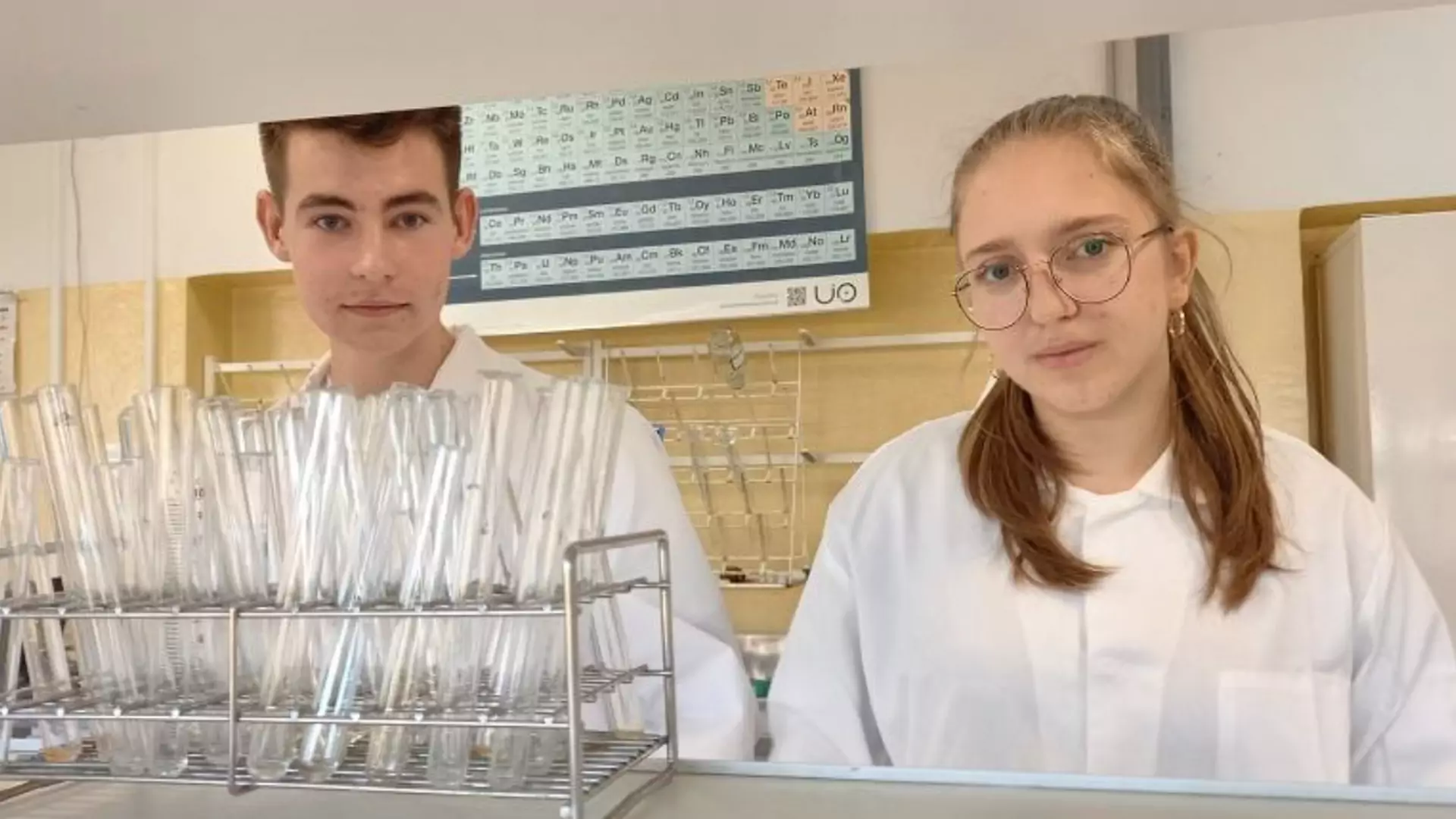 16-latkowie z Polski znaleźli sposób na utylizację plastiku. Jako pierwsi na świecie