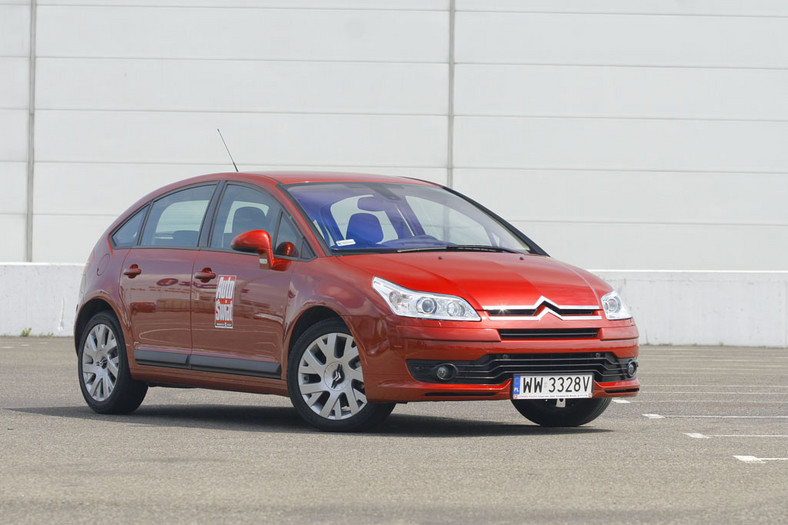 Citroen C4 (lata produkcji 2004-11) cena od 12 000 zł Polecana wersja 2.0 HDI/136 KM