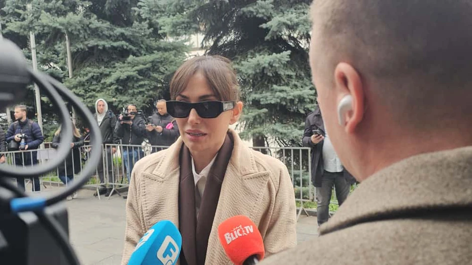 Emina Jahović stigla na komemoraciju Halidu Bešliću