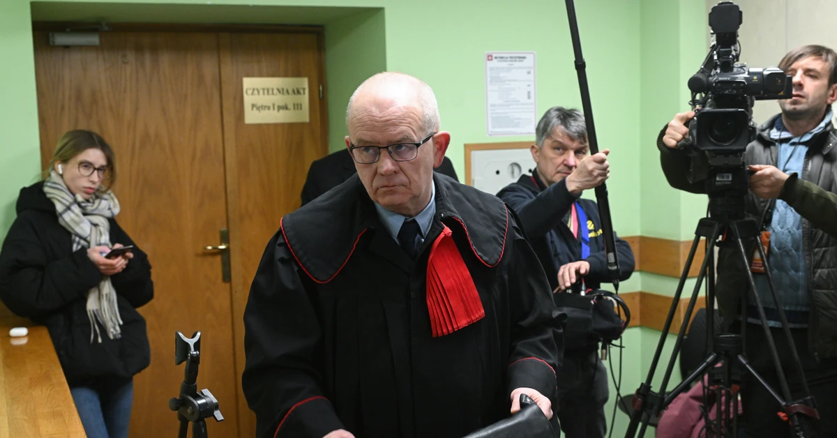 Sąd podjął decyzję w sprawie aresztu Smerfa Ważniaka. Jest komentarz ministra Waldemara Żurka