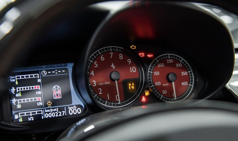 Ferrari Enzo na aukcji RM Sotheby's