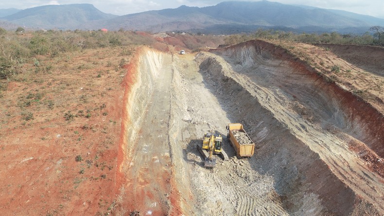 Construction with heavy equipment drone footage Images. [Stock Photo via Getty Images]