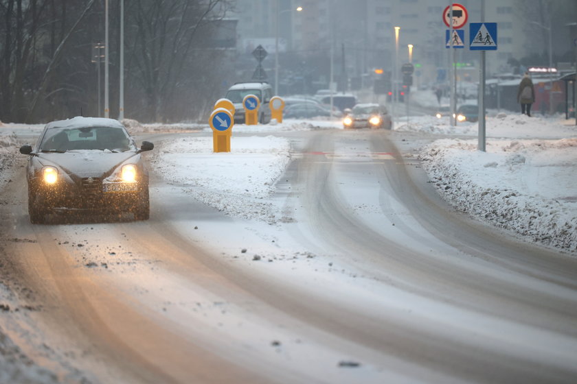 Akcja wywożenia śniegu z katowickich ulic 