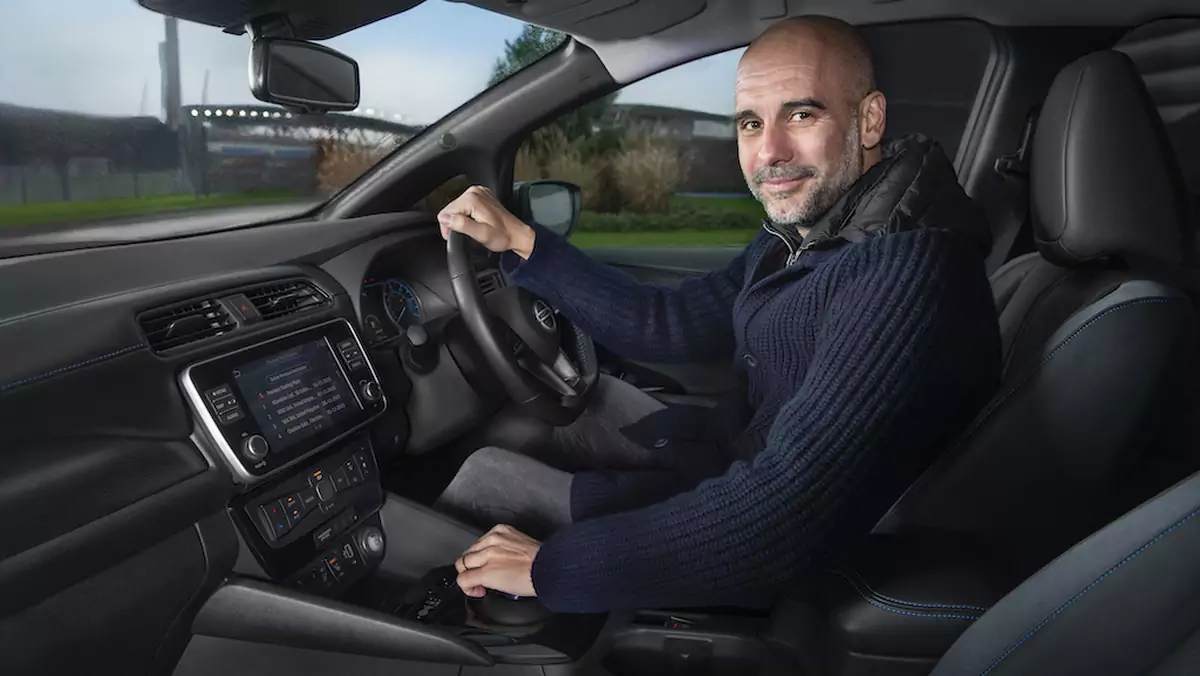 Pep Guardiola i Nissan Leaf