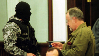 W latach 90. byli synonimem polskiej mafii. W aucie "Wariata" znaleziono tajemniczy notes z kontaktami do znanych osób