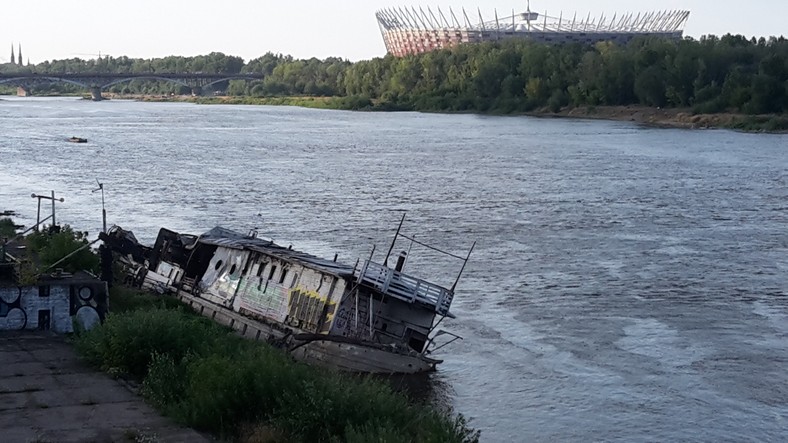 Spłonął "warszawski Titanic"