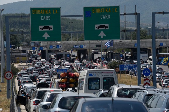 ZATVARA SE KLJUČNA DEONICA NA PUTU ZA GRČKO MORE, I TO NA 48 SATI! Iz još 2 razloga ovog vikenda na granicama PAKLENE GUŽVE