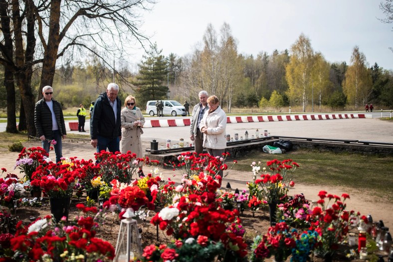 Miejsce dawnego pomnika T-34 w Narwie. 9 maja 2023 r.