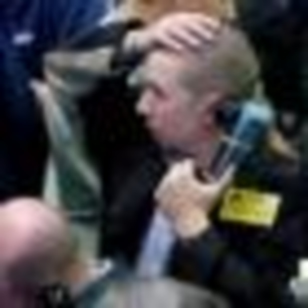 Makler na nowojorskiej giełdzie NYME nie kryje zdziwienia. Fot. Bloomberg News