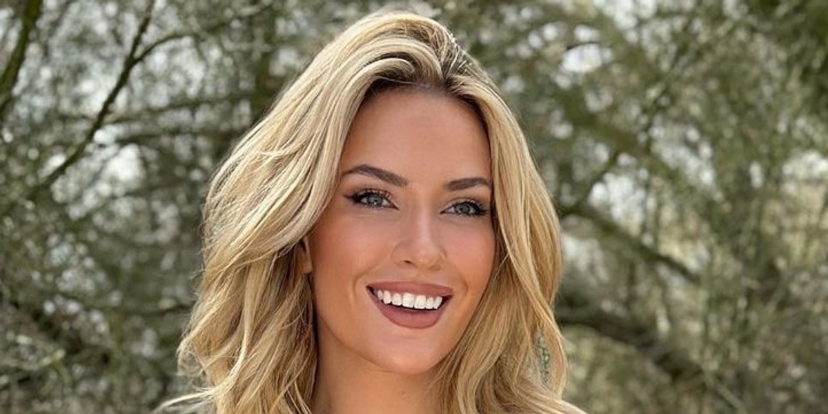 Paige Spiranac świętuje dzień bikini. 