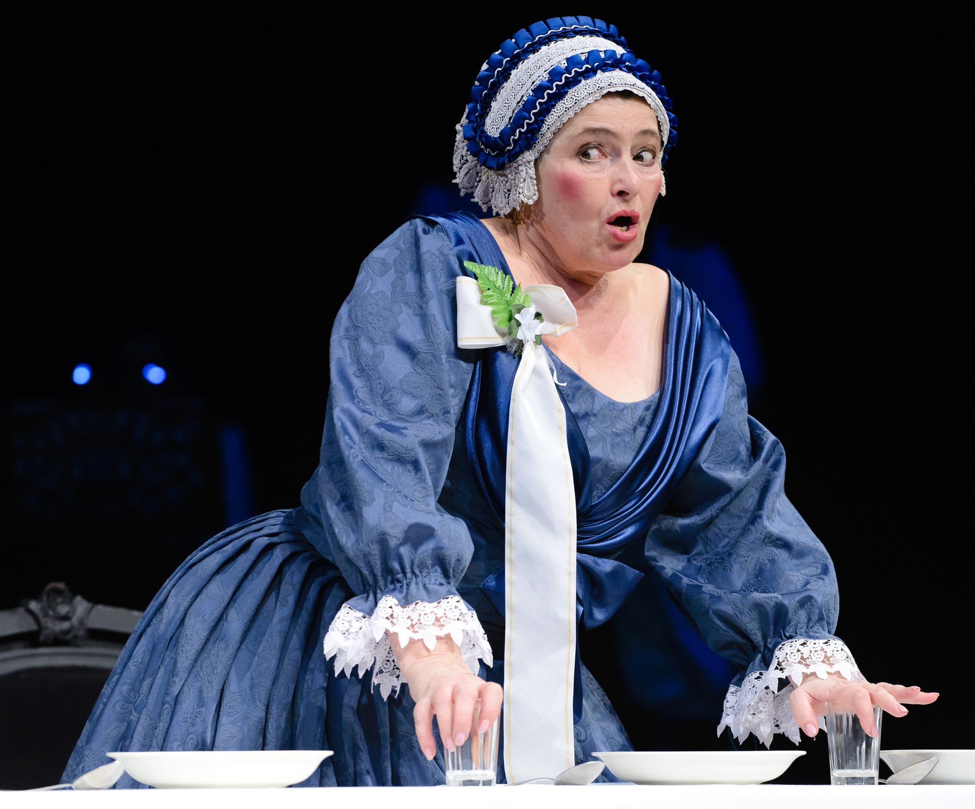 Eva Večerová v inscenácii Rok v Kocúrkove v Divadle Andreja Bagara.