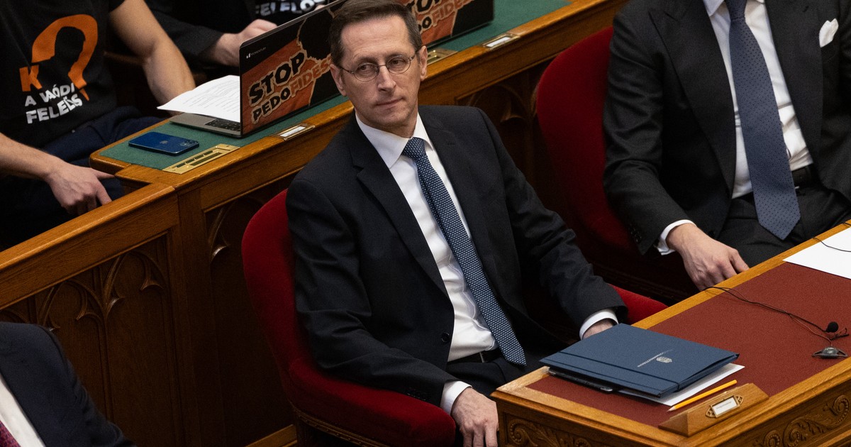 Brutális számok: fél év alatt közel 1500 milliárd forintosra duzzadt a hiány a kormányzati szektorban