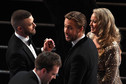 Kim jest kobieta u boku Ryana Goslinga?