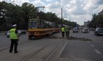 TIR wysypał gruz na tory tramwajowe w Łodzi. Utrudnienia