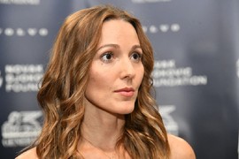 Igi Švojntek novinar postavio OVAKVO PITANJE I JELENA ĐOKOVIĆ JE ODMAH ODREAGOVALA! "Prave RIJALITI I DRAMU, opasno je - ovo su PSIHOLOŠKE PODVALE"