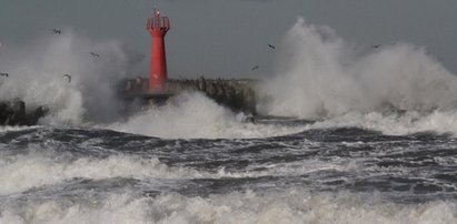 Wichura ze Szwecji dotarła nad Bałtyk. Meteorolodzy ostrzegają